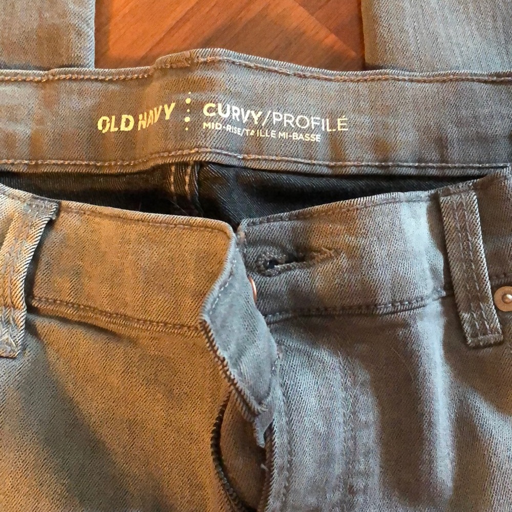 Old Navy Curvy Jeans